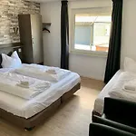 Hébergement de vacances Gruppenhaus Bis Zu 24 Personen In