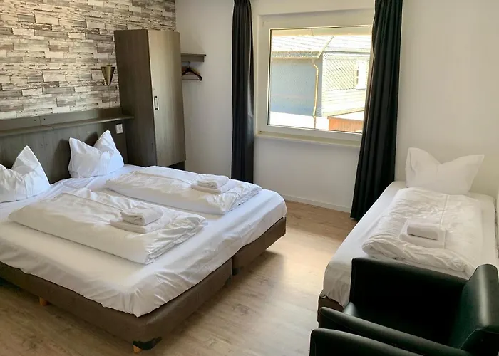 Ferienhaus Gruppenhaus Bis Zu 24 Personen In